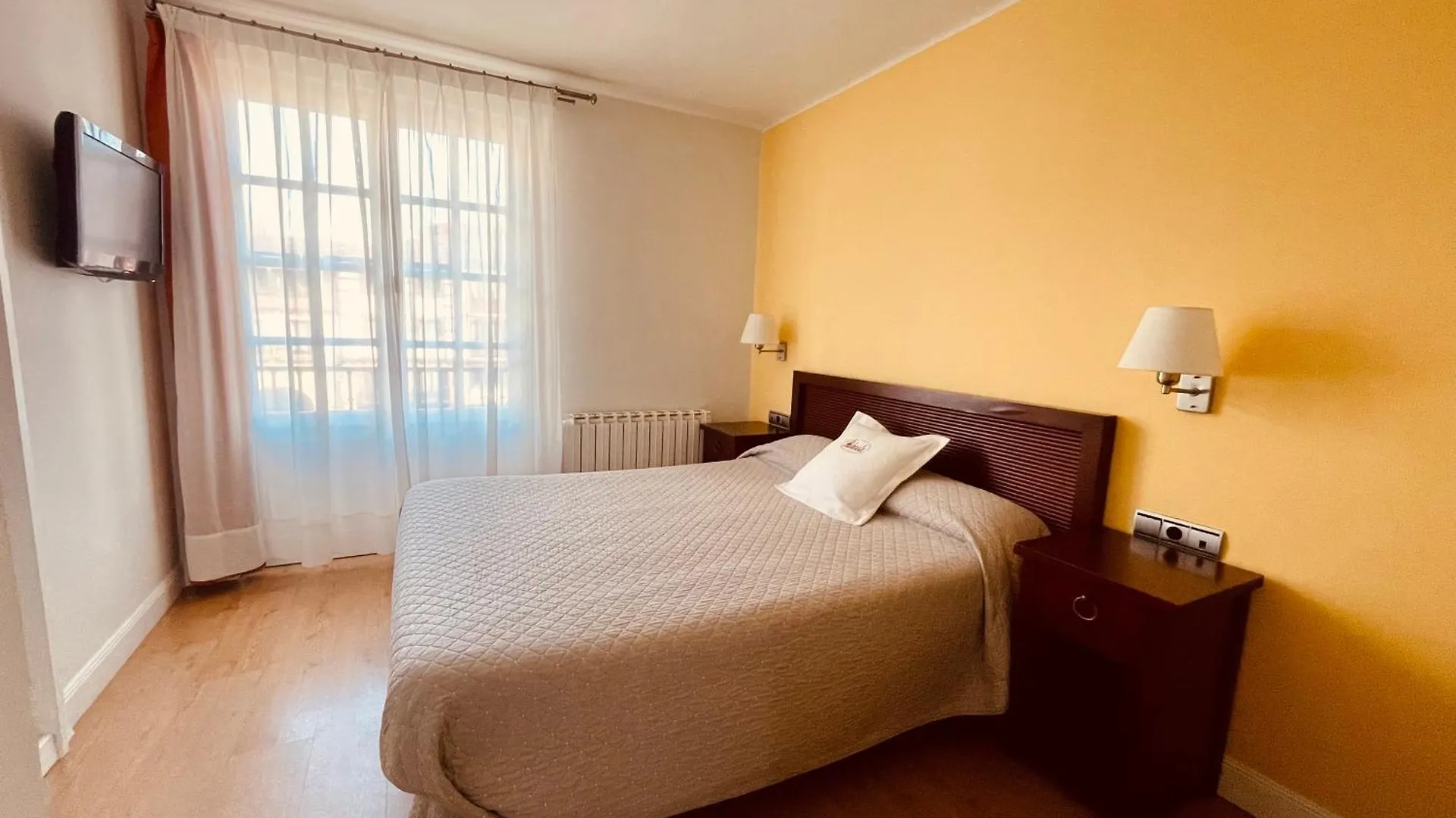 Hotel Palacete Hondarribia 0*,  Espanha