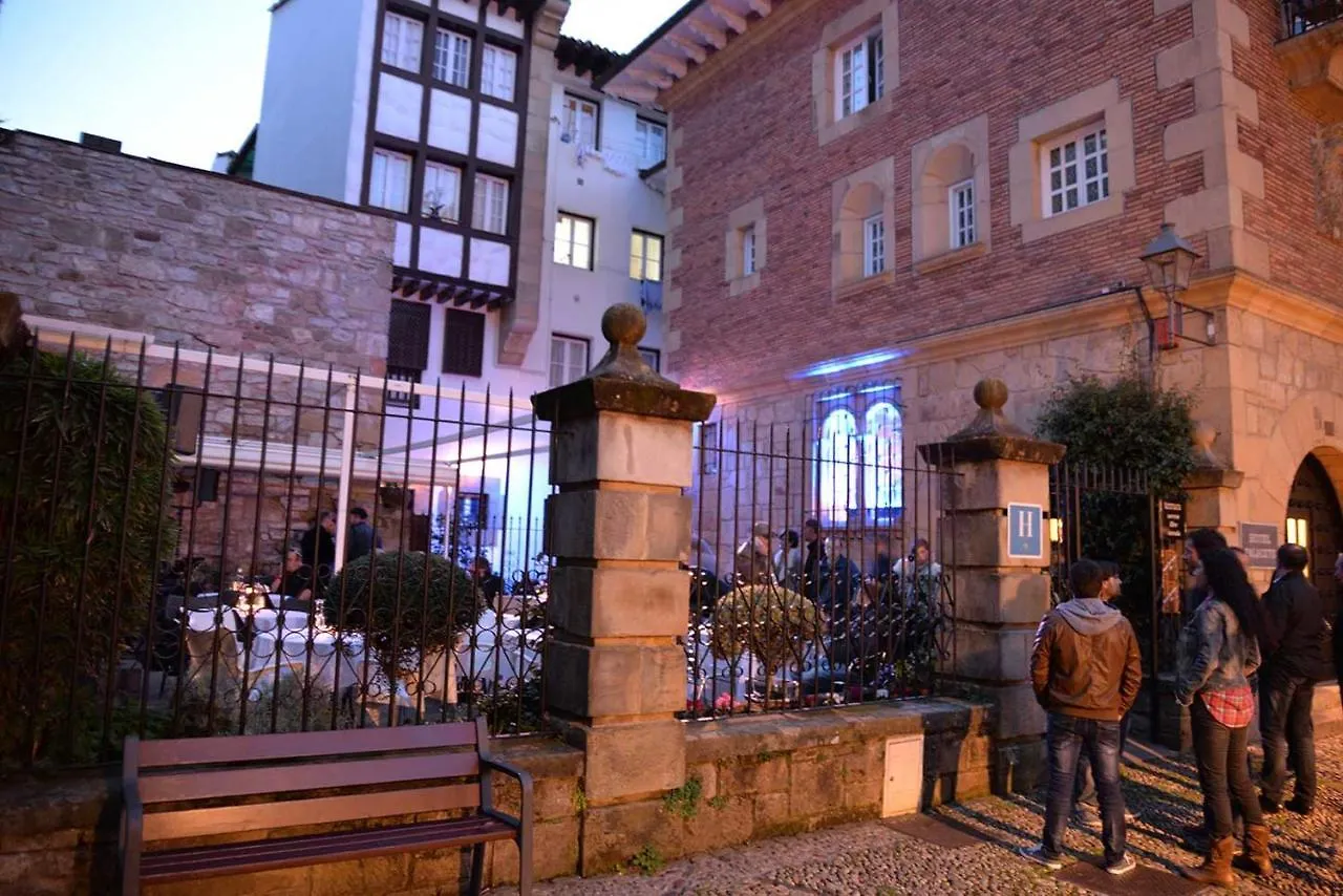 Hotel Palacete Hondarribia 0*,  España